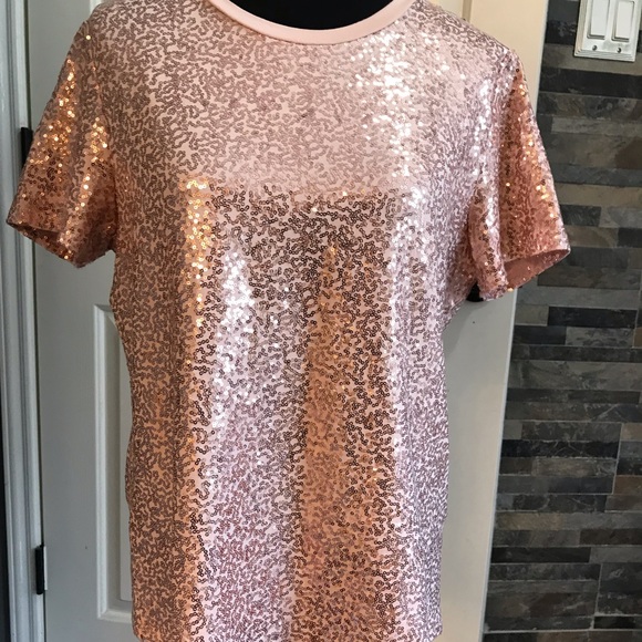 Dkny Tops - DKNY Sequins T-Shirt look top